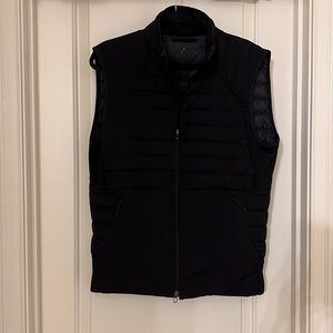Lulu Lemon Men’s Vest, Better than New